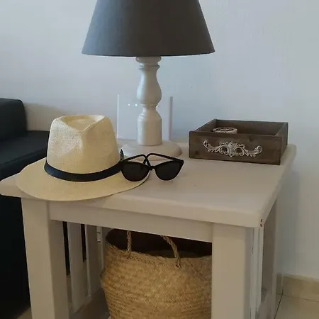 Daire Apartamento Caleton Blanco Puerto del Carmen (Lanzarote)