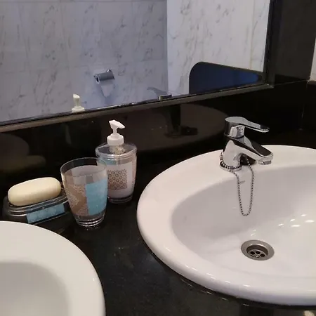Daire Apartamento Caleton Blanco Puerto del Carmen (Lanzarote)